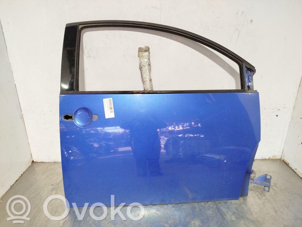 Volkswagen New Beetle Puerta delantera 