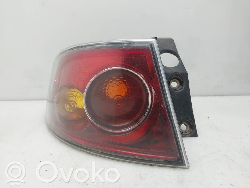 Seat Ibiza III (6L) Rückleuchte Heckleuchte 