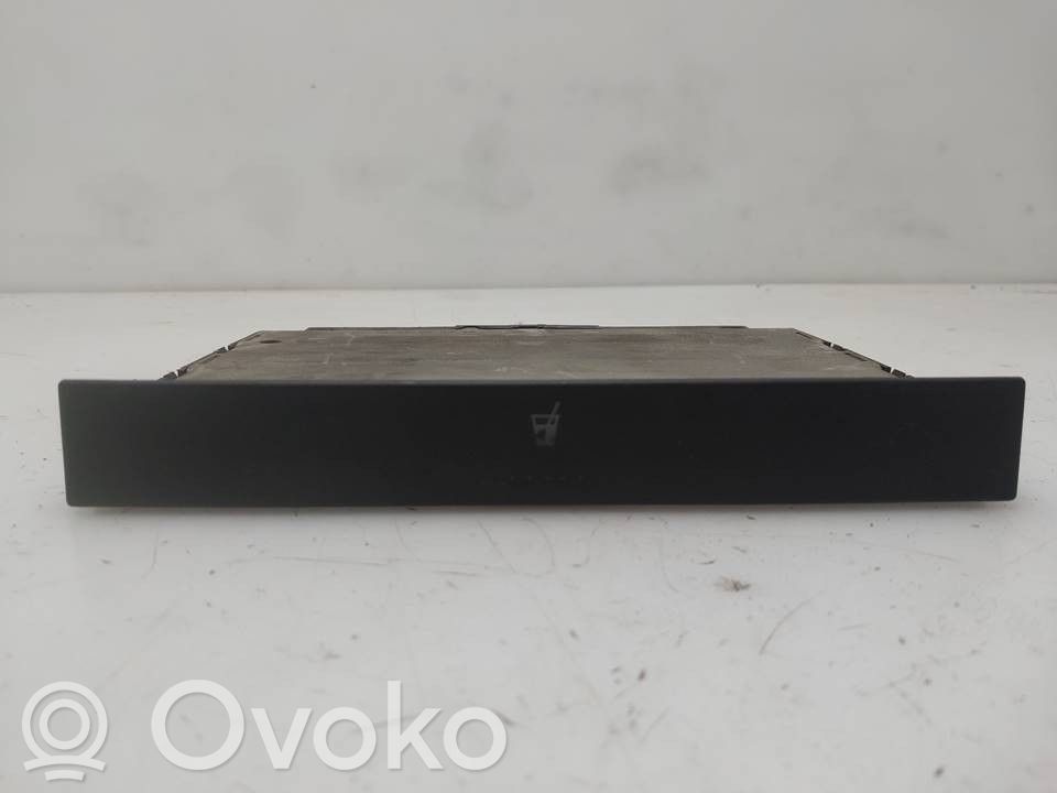 Volkswagen Golf IV Console centrale