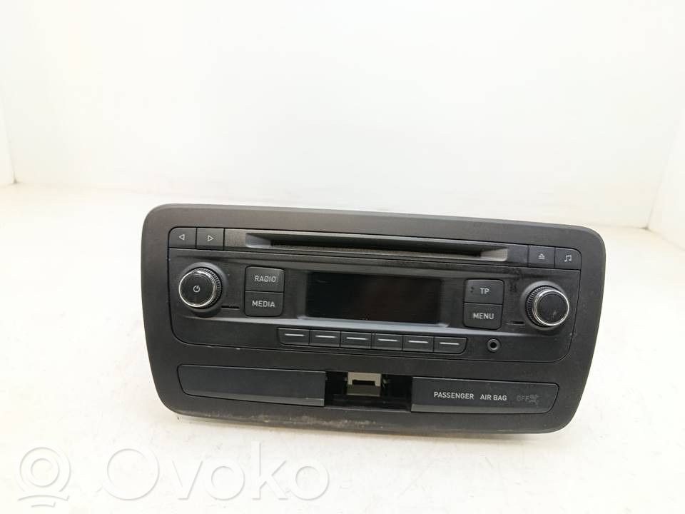 Seat Ibiza IV (6J,6P) Radio / CD-Player / DVD-Player / Navigation