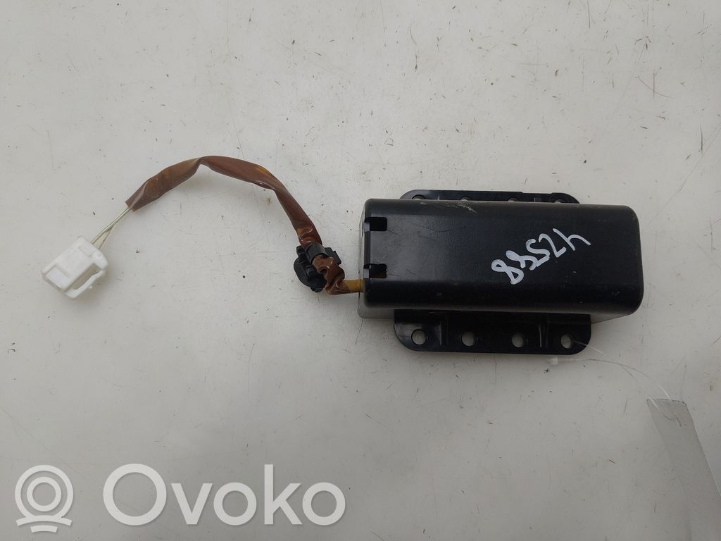 BMW 3 E90 E91 Sonstige Steuergeräte / Module 