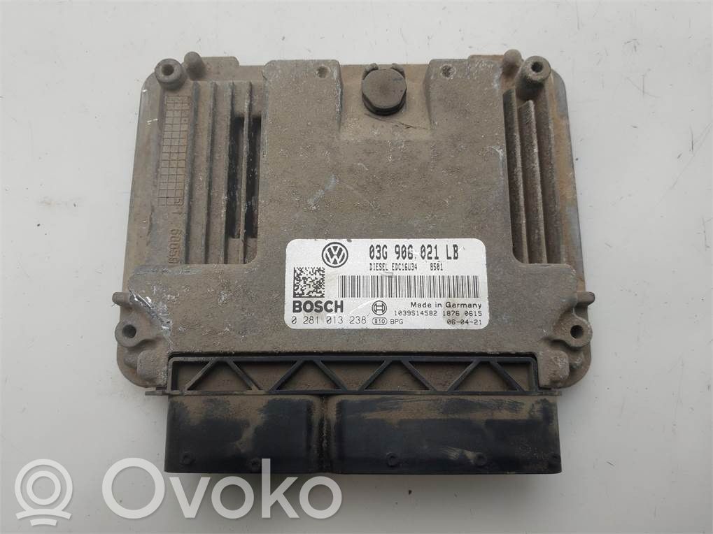 Skoda Octavia Mk2 (1Z) Moottorin ohjainlaite/moduuli 