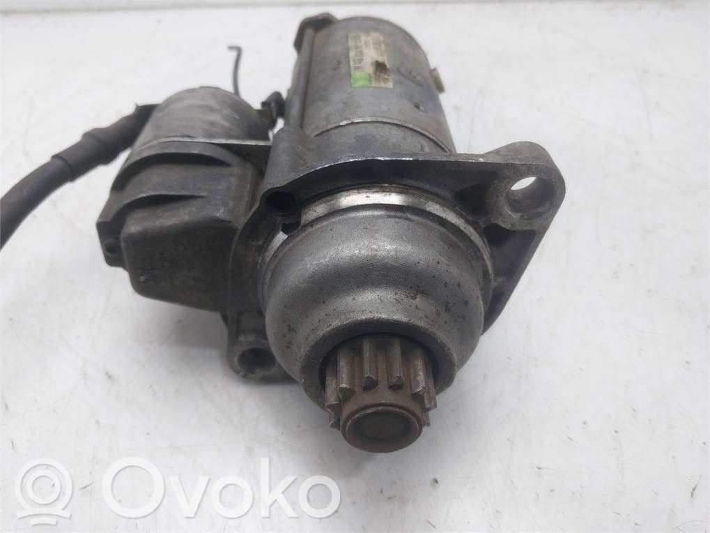 Volkswagen Golf IV Starter motor 