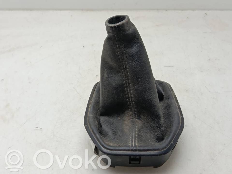 Ford Tourneo Rivestimento in plastica cornice della leva del cambio 