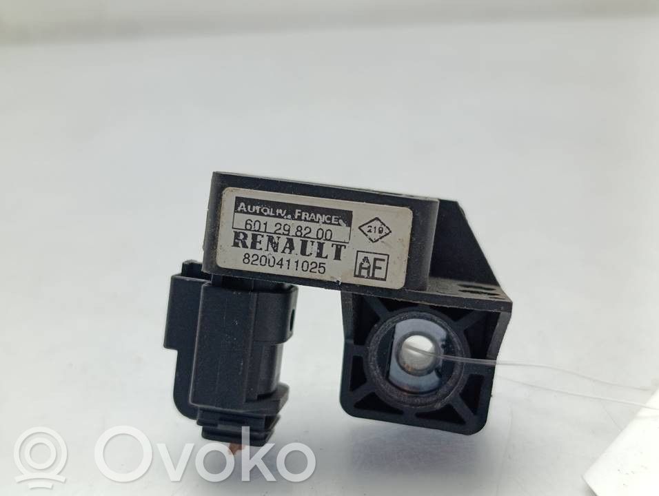 Renault Megane II Sensor impacto/accidente para activar Airbag
