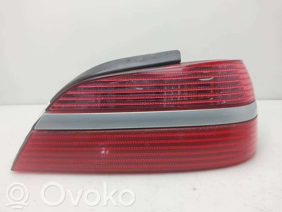 Peugeot 406 Feux arrière / postérieurs 