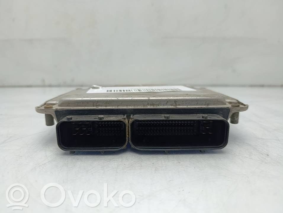 Volkswagen Golf IV Centralina/modulo del motore 