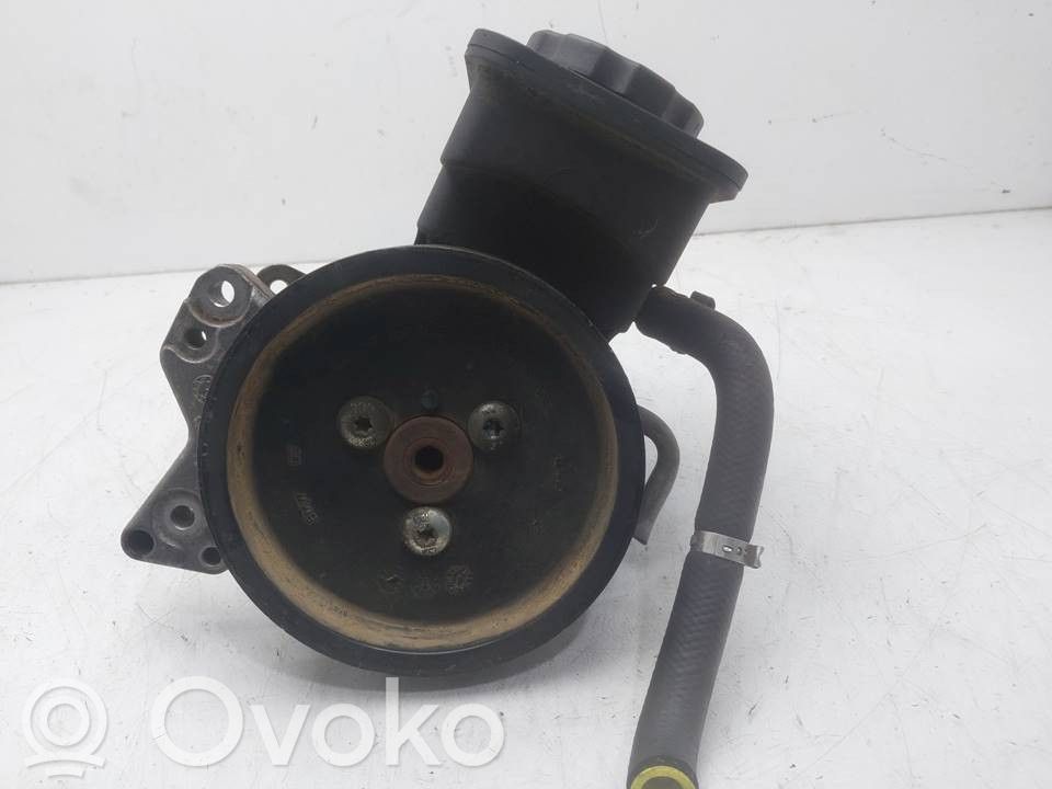 BMW X3 E83 Servopumpe 