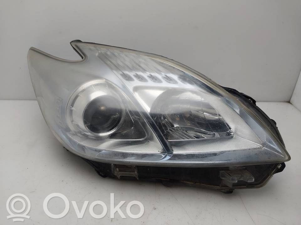 Toyota Prius c Phare frontale 