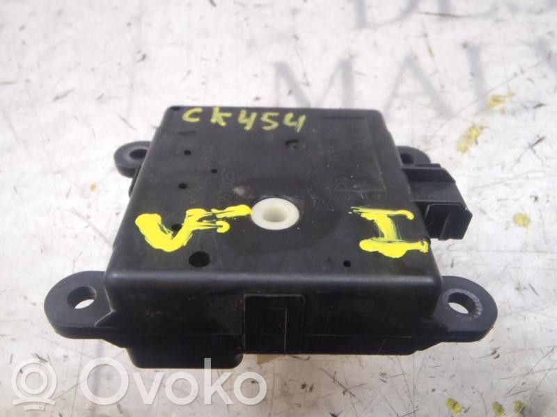 Commande de chauffage et clim   72131FE040,3B60030850,061025