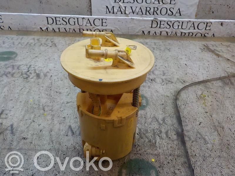 Bomba interna de combustible