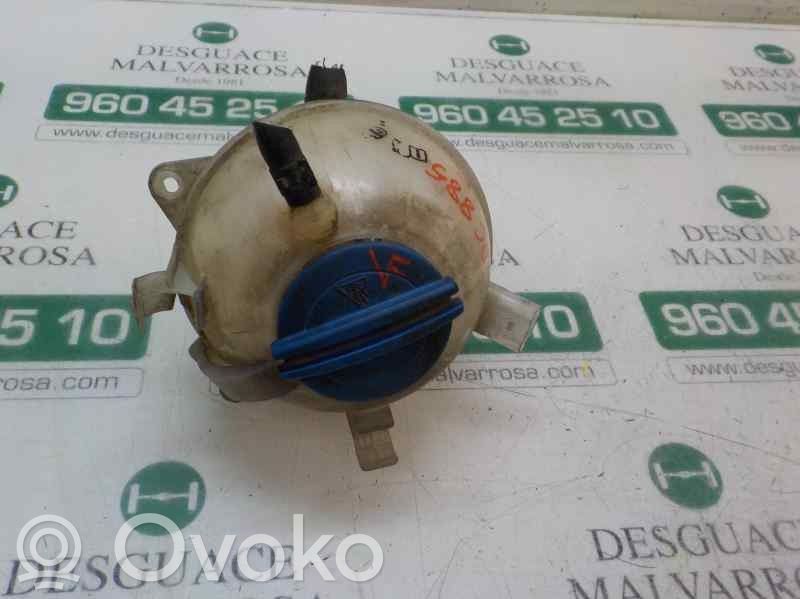 Volkswagen Touran I Vase d'expansion de carburant 