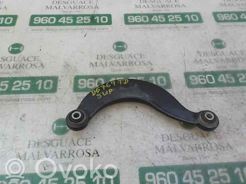 Rear control arm   1752736