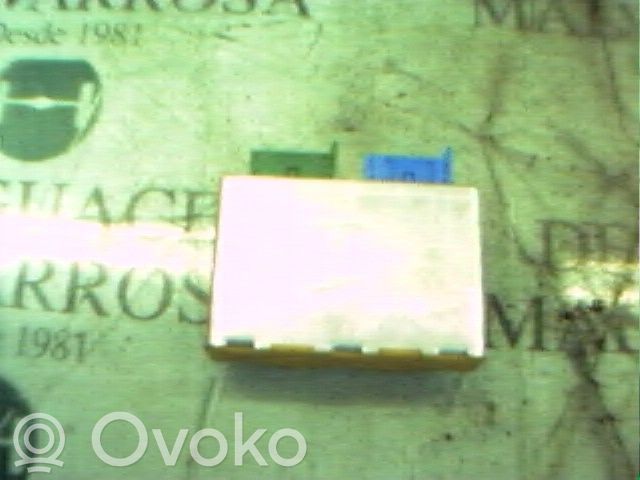 Citu veidu vadības bloki / moduļi   61351384604