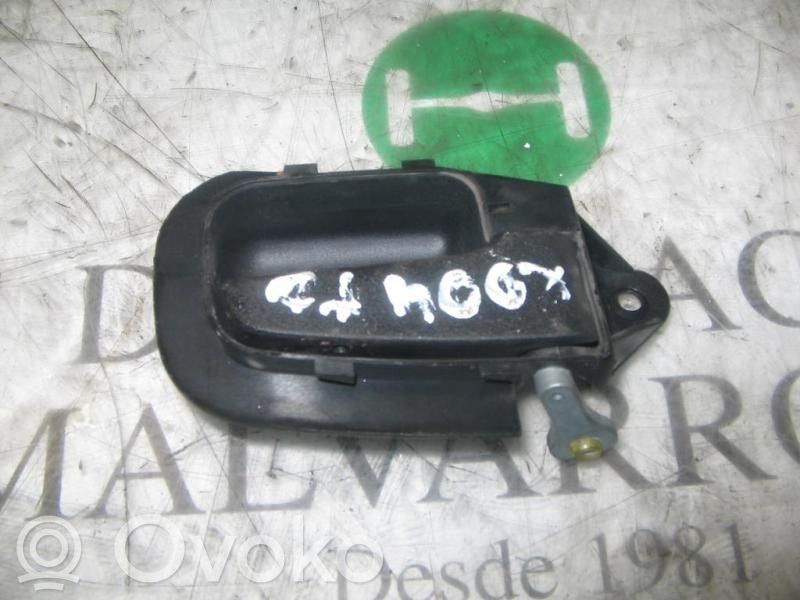 Manecilla interna puerta trasera   51221960830