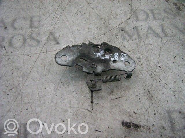 Peugeot 306 Fissaggio gancio/anello