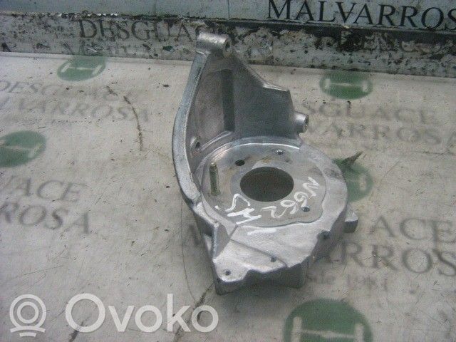 Soporte de montaje del motor