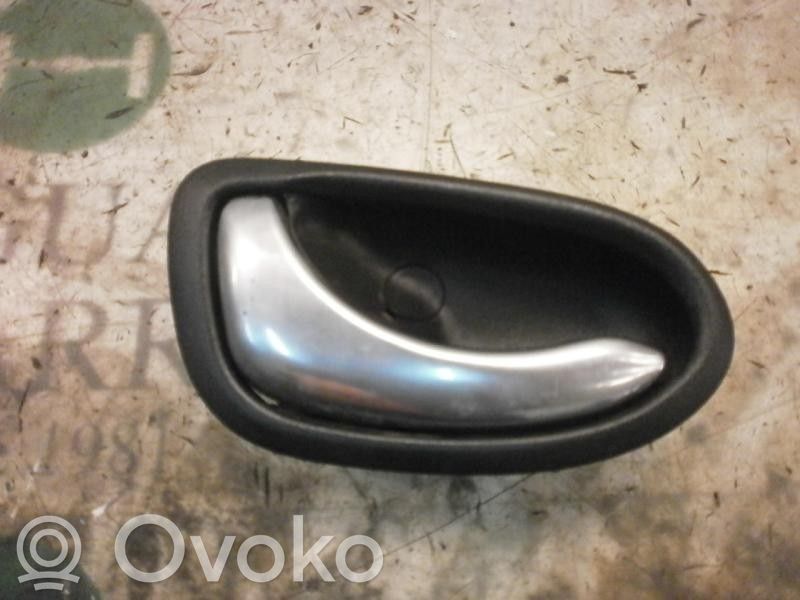 Manecilla interna puerta trasera   82671AV600
