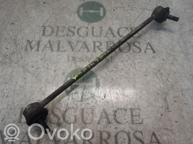 Articulación de barra estabilizadora delantera