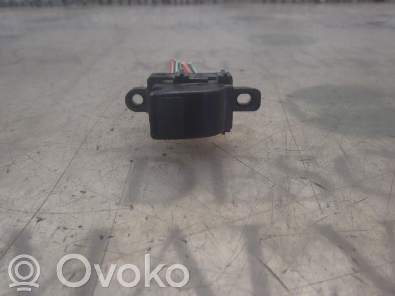 Przyciski szyb   GE4T66370A,3583N30