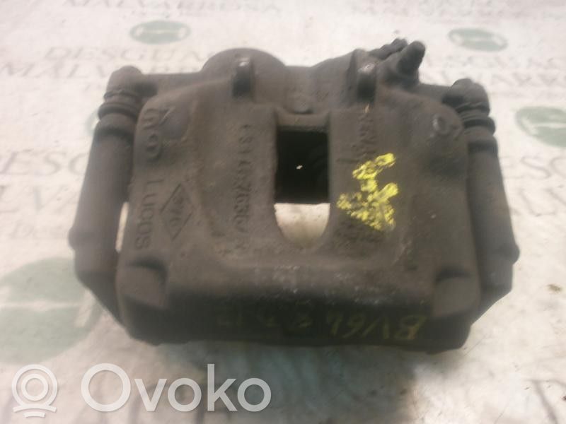 Caliper de freno delantero