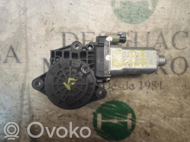 KIA Cerato Motor del regulador de la ventanilla de la puerta delantera 