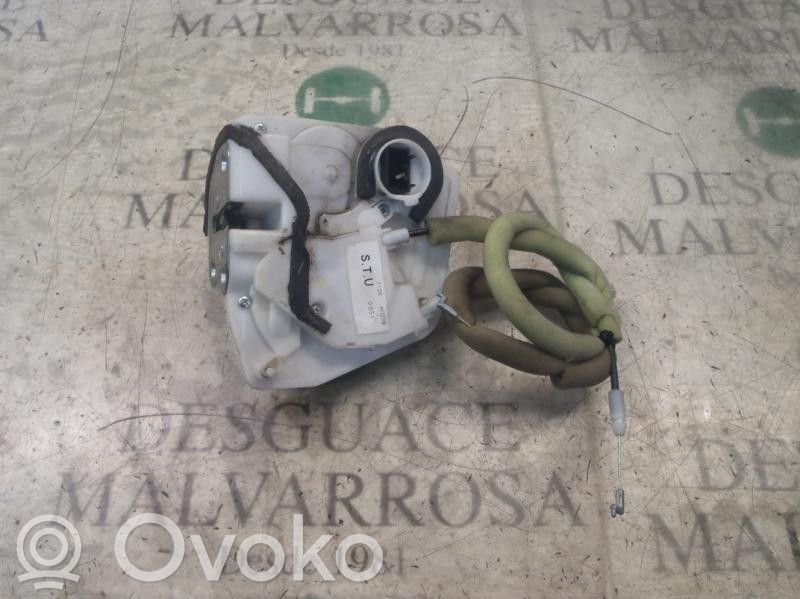 Mazda 2 Galinių durų spyna 