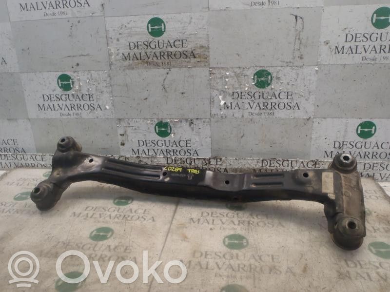 KIA Sportage Taka-akselin palkki, jossa on reduktori 