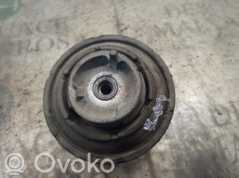 Mercedes-Benz CLK A208 C208 Engine mount bracket 