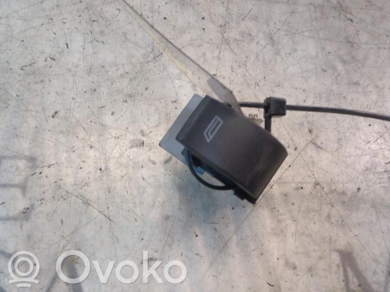 Audi A6 Allroad C5 Interruttore di controllo dell’alzacristalli elettrico 