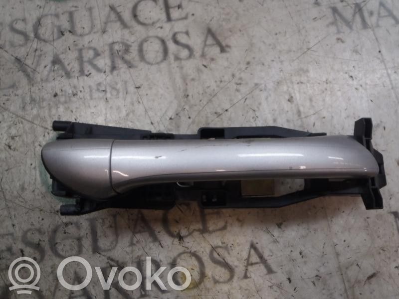 Mercedes-Benz C W203 Maniglia esterna per portiera anteriore 