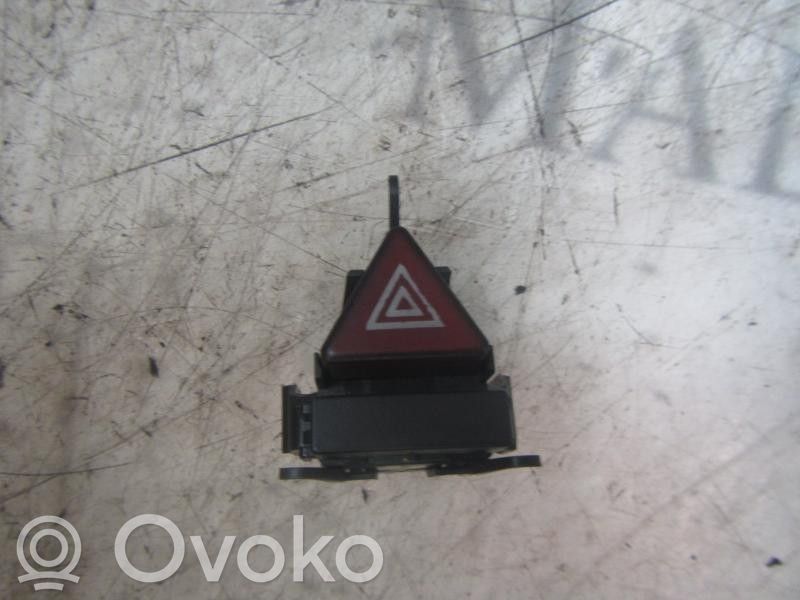 Przycisk świateł awaryjnych   A16982074109174,1698207410