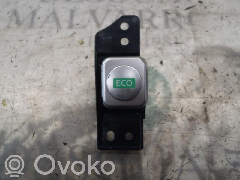 Nissan Note (E12) Other control units/modules 