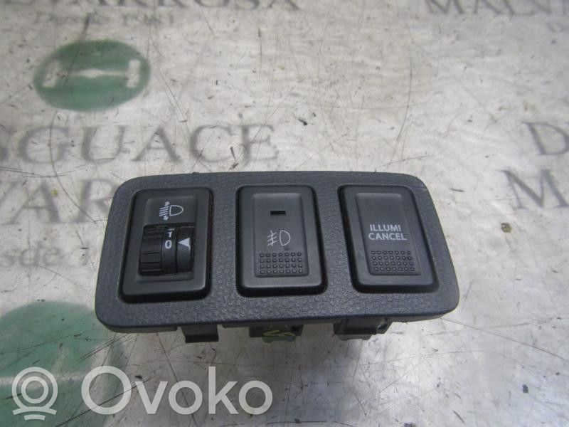 Suzuki Swift I Autres unités de commande / modules 