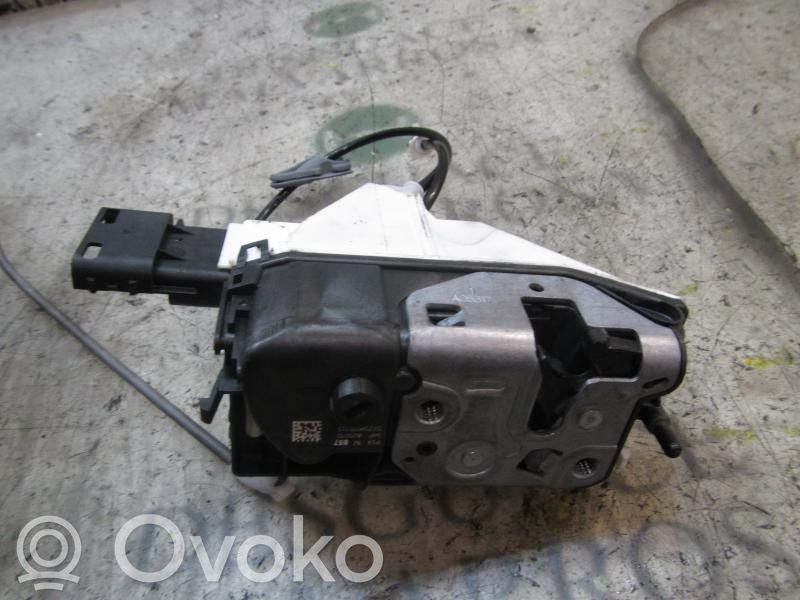 Front door lock   9676785780