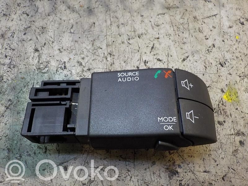 Muut ohjainlaitteet/moduulit   255522448R,255522448R