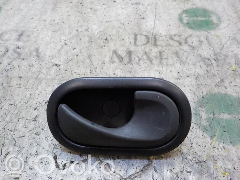 Manecilla interna puerta delantera   8200310580