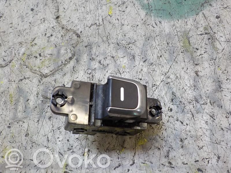 KIA Carens III Przyciski szyb 