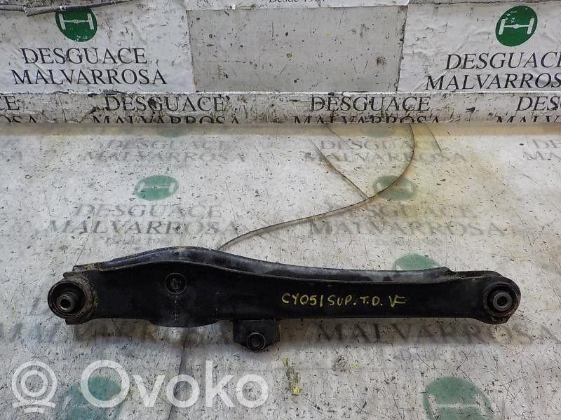 Brazo de suspensión trasero