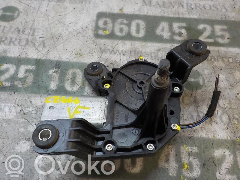 Motor ștergător lunetă
