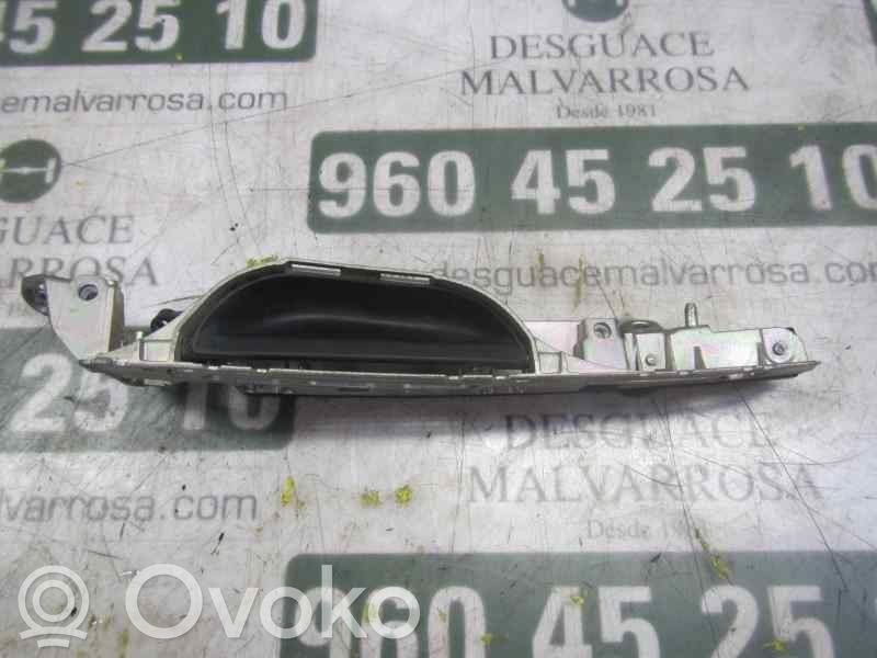 Manecilla externa puerta trasera   1P08392063FZ
