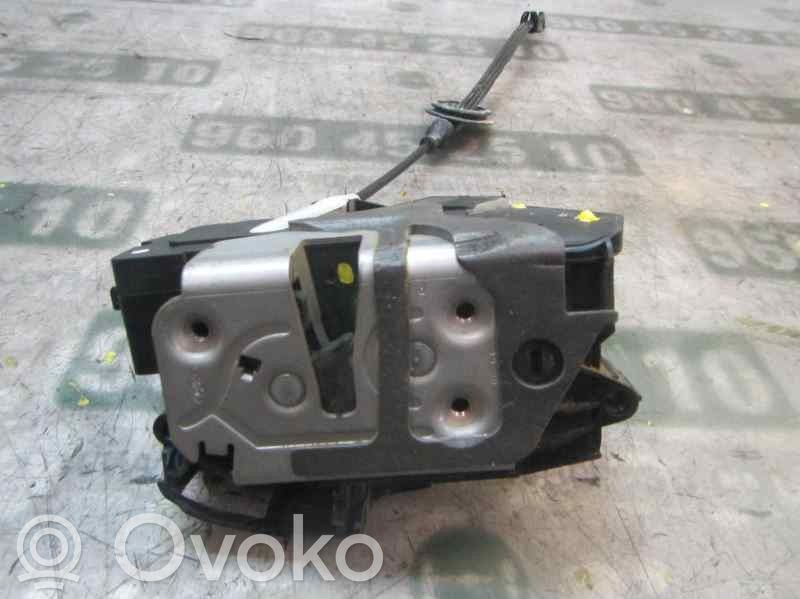 Etuoven lukko   2048282