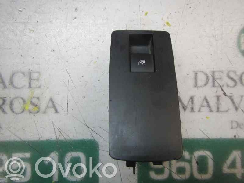 Comutator comandă geamuri electrice   13301886