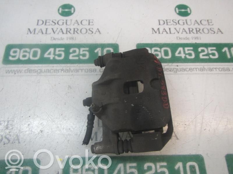 Etujarrusatula   581900XA00,BC14113600A0,BC14113600A0