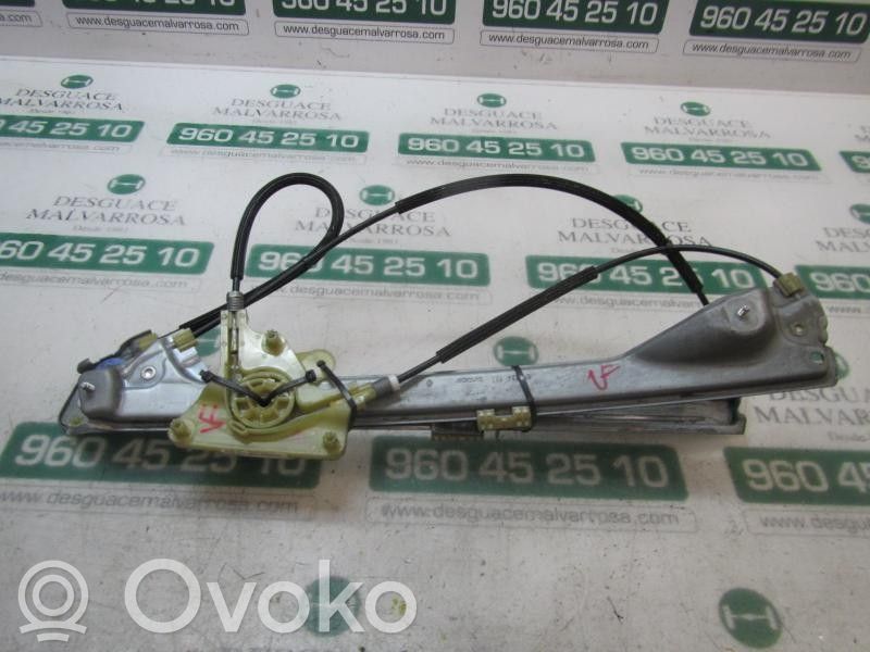 Renault Laguna III Macara geam față manuală 