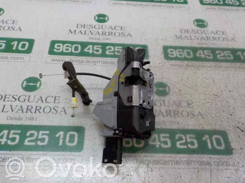 Peugeot 3008 I Serratura portiera anteriore 