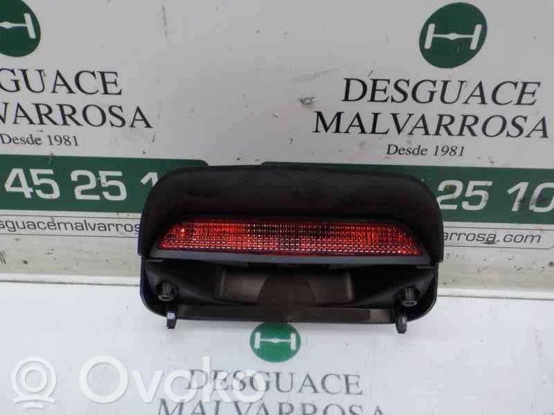 Dacia Sandero II Lampă spate în caroserie 