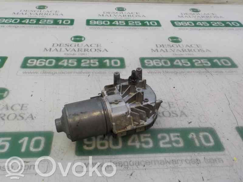 Volkswagen Scirocco Wiper motor 