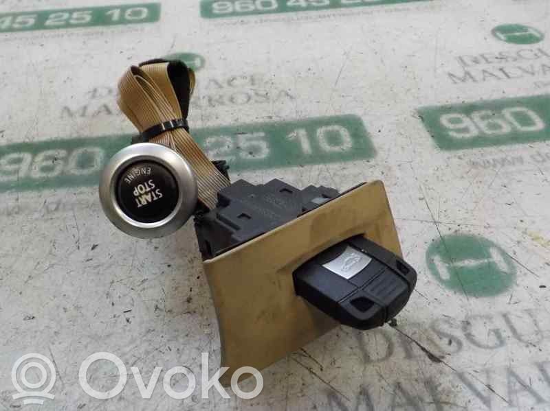 Užvedimo spynelė   66129172371,695471909,10862510