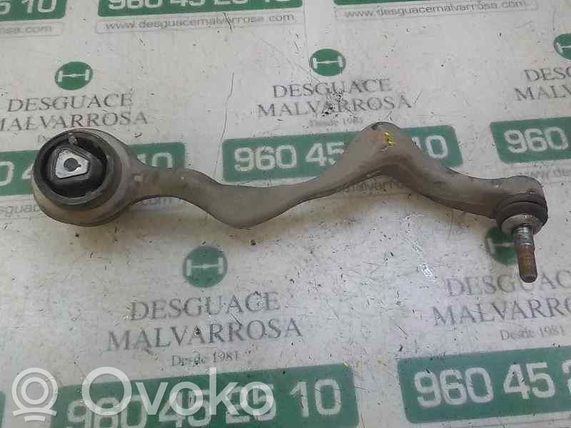 Brazo de suspensión delantero   31122405861